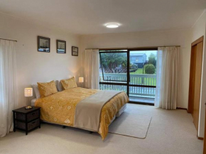 PAIHIA-Te Haumi SEA VIEWS